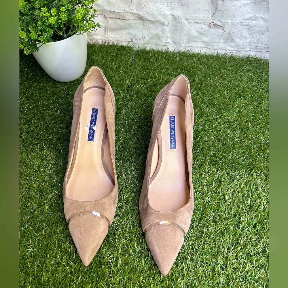 Sturat Weitzman Davia TAUPE Clear Trim
Pointed Toe Pump (Women) size 8